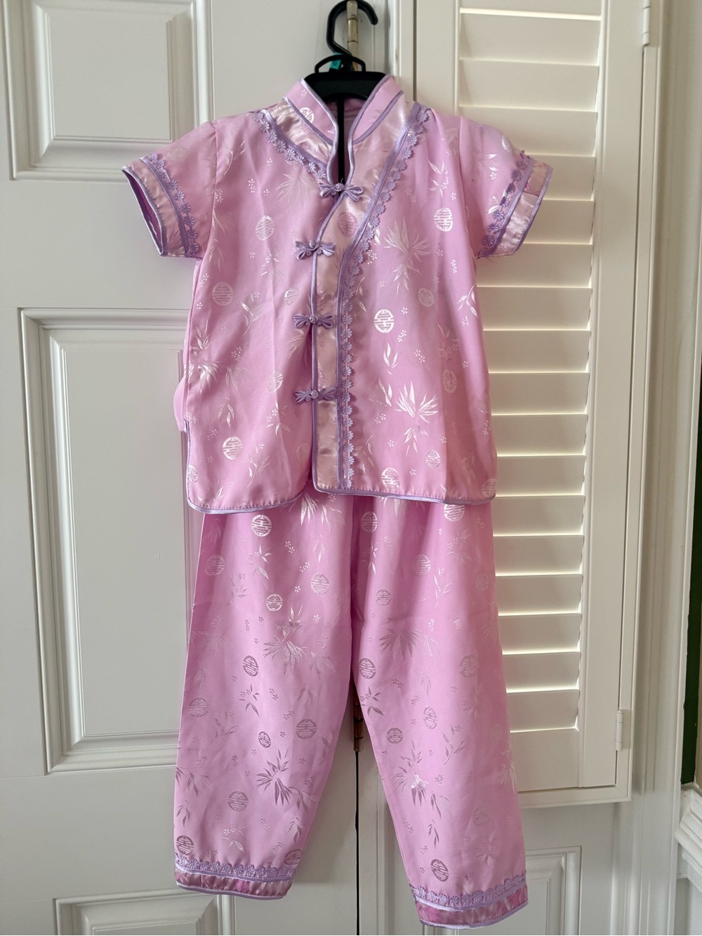 Girls Bamboo 2-Piece Cheongsam Top and Pants